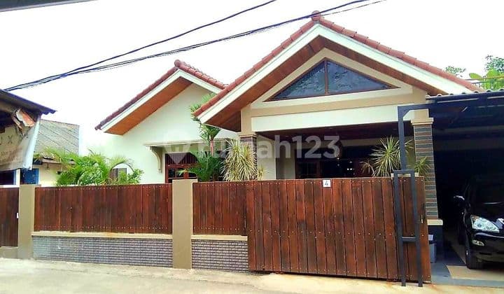 Dijual Rumah Besar Baru dan Bagus di Ceger Taman Mini
