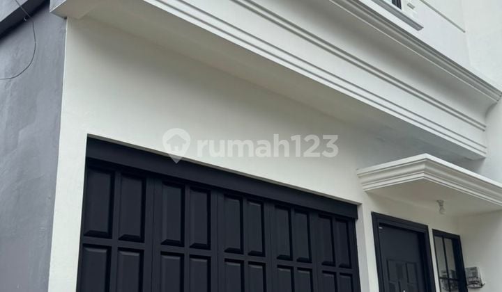 Rumah Baru Premium 2 Lantai Lubang Buaya Cipayung Jakarta Timur