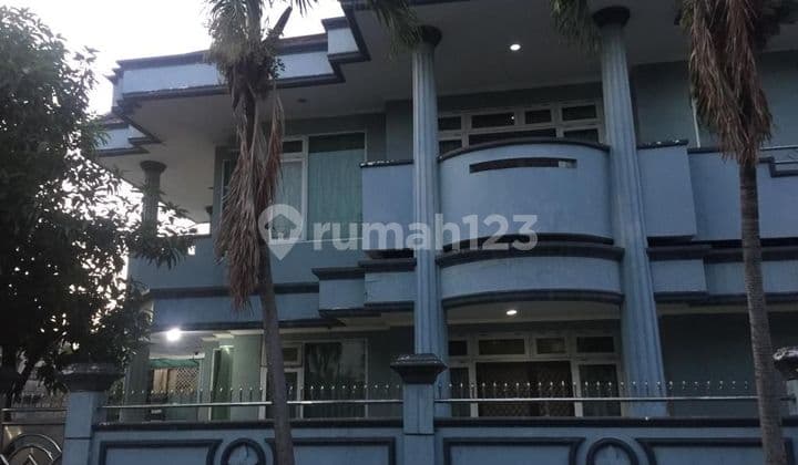 Dijual Rumah Mewah Besar Bebas Banjir Siap Pakai 2 Lantai