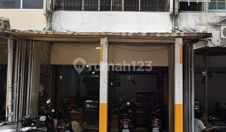 Dijual Ruko 4 Lantai di Mangga Besar, Daerah Strategis (Jalan Row 2 Mobil)