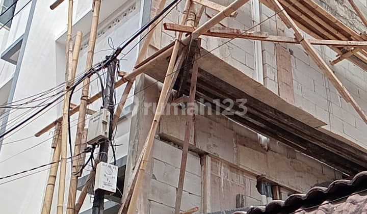 For Sale Newly Built 3-Story House in Tanjung Duren Only 1.4 Billion