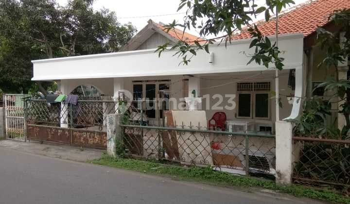 Investasi Menguntungkan Rumah Kos-an 5 Kamar + 2 Kios Di Kedaung - Daan Mogot