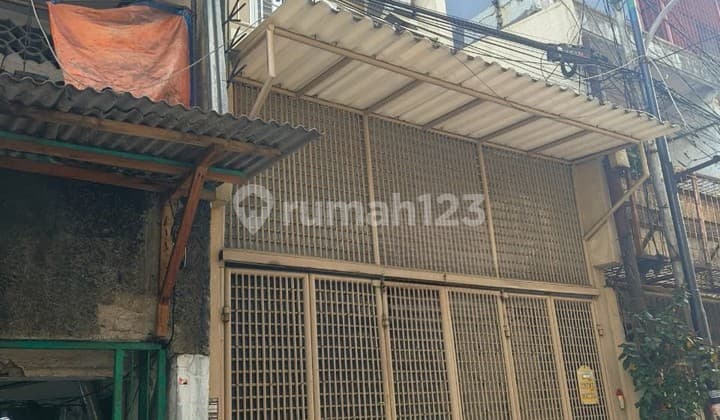 Dijual Rumah 3 Lantai di Kemurnian 1, Glodok Jakarta Pusat