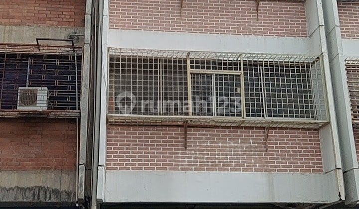 Disewakan Ruko 4 Lantai Daerah Pusat Bisnis Jakarta Barat Glodok Plaza