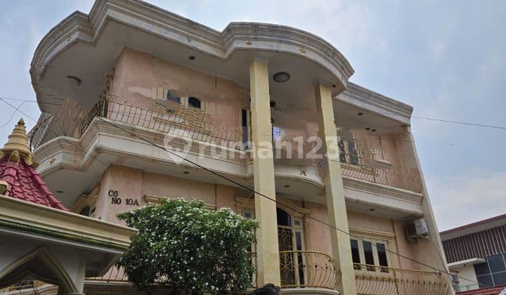 For Sale Beautiful 3-Story Hook House in Citra 3