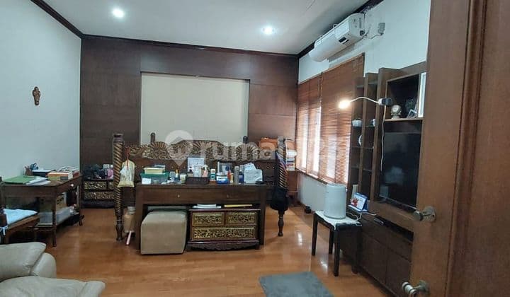 Rumah 2 lantai di Janur Hijau, Bebas banjir, bagus, aman , SHM , dekat mall