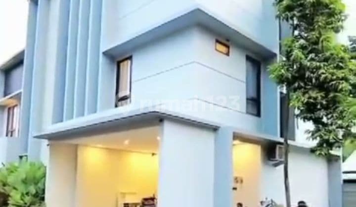 Very Cheap, Nice, Renovated, Modern, Furnished In Fasco Mansion Residence, Yogyakarta, Swimming Pool