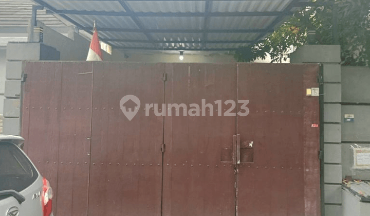 Cozy Strategic House at Taman Giri Jimbaran Housing Complex, Badung