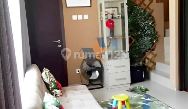 Rumah Semi Furnished Minimalis Graha Raya Bintaro, Tangsel