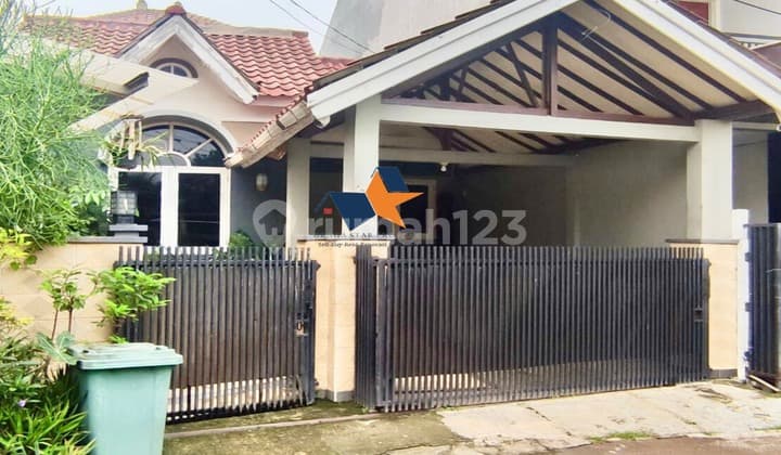 1-Story House in Villa Dago Pamluang, Pamulang