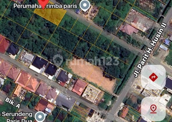 Land for Sale Ready to Build on Jl. Paris 2, Strategic Location, In Front of Luxury Housing Complex