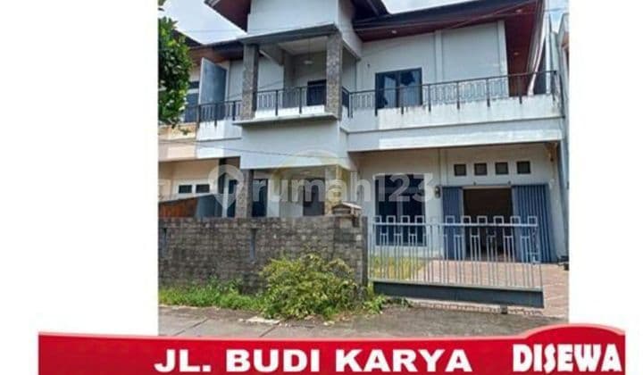 Disewakan Rumah Jl.budi Karya, 4 Kamar Semi Furnish