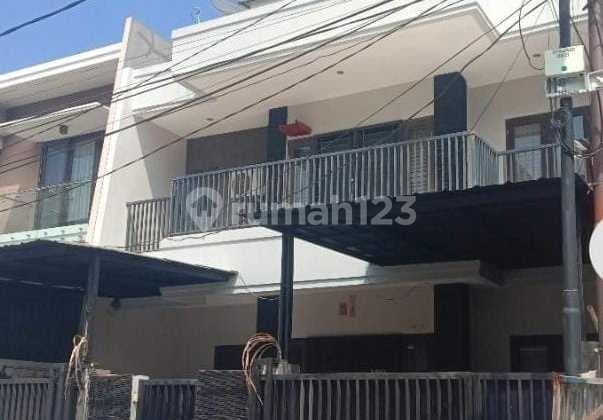 Dijual Rumah Kelapa Gading uk162m² at Jakarta Utara