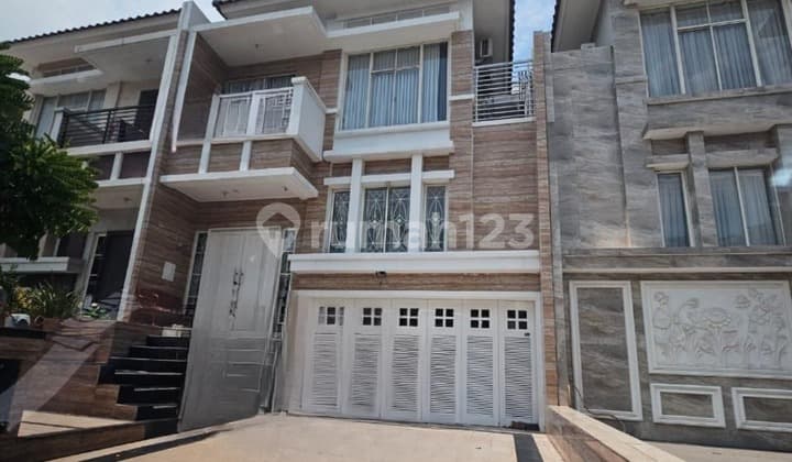 Dijual Rumah Pik Full Bangunan Uk 8X24 View Danau , Ekslusif , Pantai Indah Kapuk Jakut