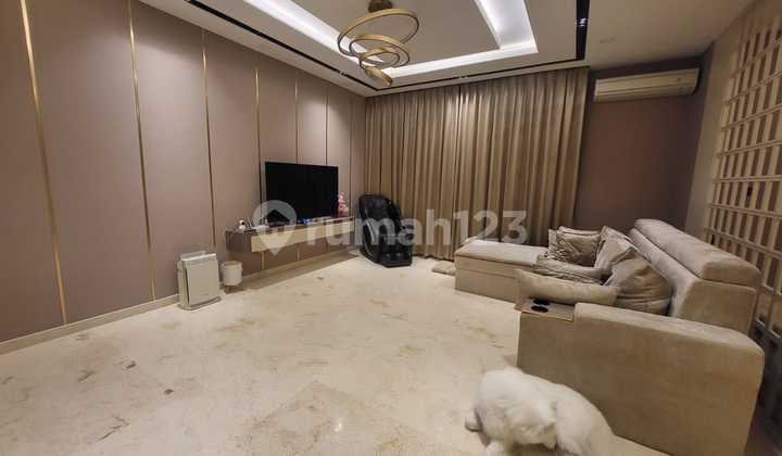 FOR SALE BRAND NEW HOUSE IN PIK 8X20 SIZE 2.5 FLOORS LUXURY INTERIOR IN PANTAI INDAH KAPUK NORTH JAKARTA