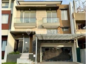 DISEWAKAN Rumah PIK 2 cluster Pantai Bukit Villa PIK2 Uk 12x30m2 at Jakarta Utara