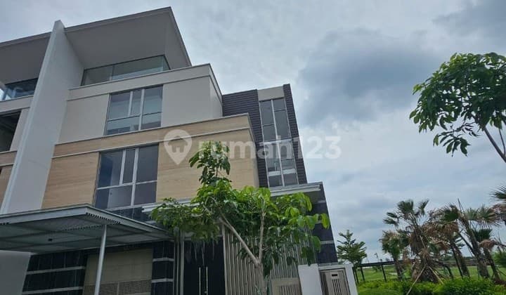 Disewakan Rumah Pik Golf Island Chopin Uk 10x35 3lt 4kt Ada Pool View Golf Jakut