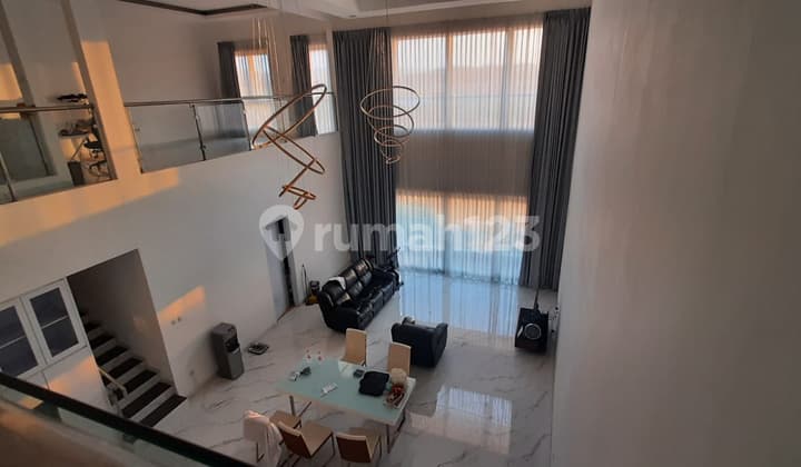 Lake View House, Parahyangan New City