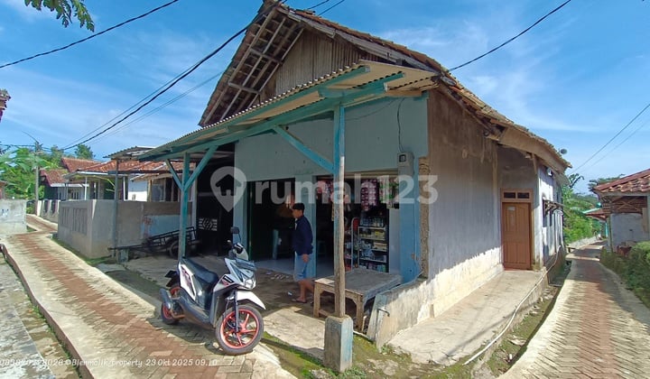 Rumah Siap Huni Berikut Isi Warung Aktif