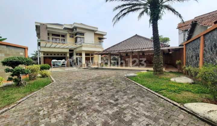 Jual Cepat Rumah Mewah Plus Gudang di Lahan Luas di Bogor