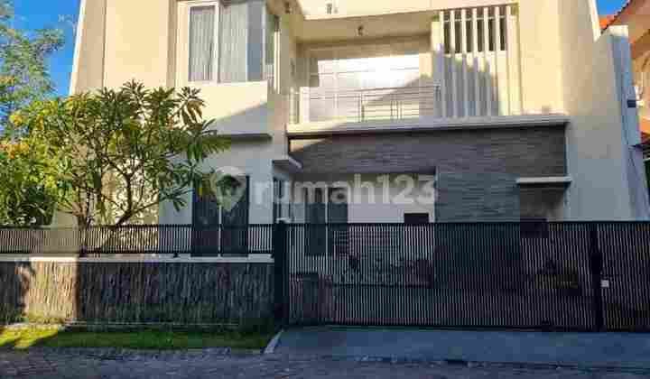 New Minimalist Regency 21 Near Araya, Kertajaya, Dharmahusada