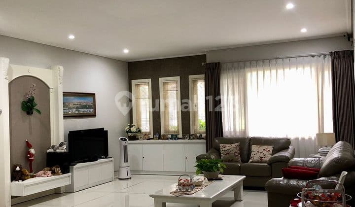 Mewah Graha Family American Style Dkt Dian Istana Citraland Wiyung