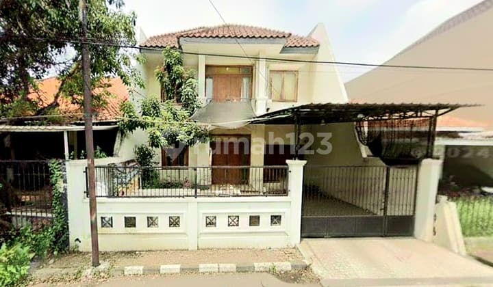 Disewakan Rumah Siap Huni 2Lantai Dukuh Kupang Dkt Mayjen Hr Mohamad
