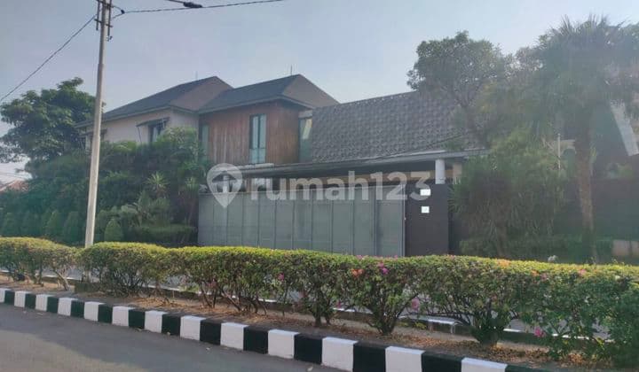 Rumah mewah SHM 2 lt full furnish kupang indah