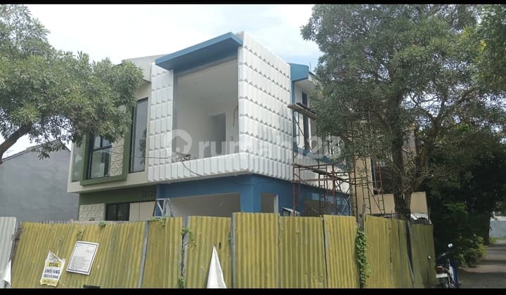 Rumah Baru 2 Lt Shm Bukit Palma