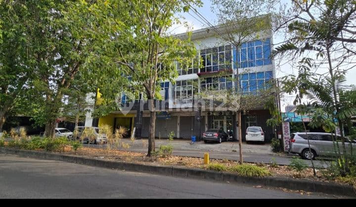 3-Storey Shop House, West Darmo Baru Main Road