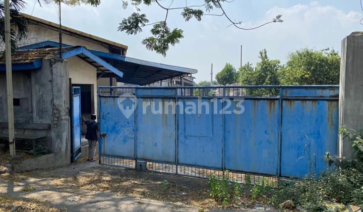 Gudang Raya Surabaya Malang, Strategis