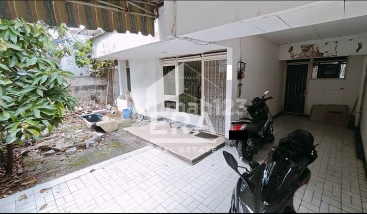 JUAL CEPAT!! Rumah Standart Hitung Tanah di Sunter Mas, Bisa Nego