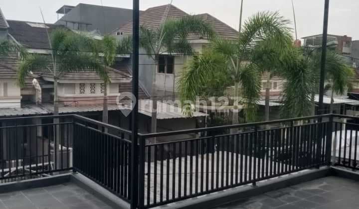 Rumah 2 LT Cluster Aralia Harapan Indah 2 Bekasi