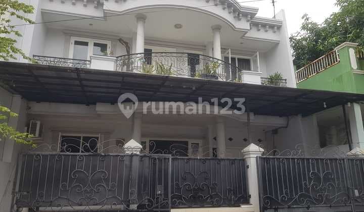 Rumah Bagus 2 Lantai Lokasi Strategis dan Siap Huni di Sunter Paradise Jakarta Utara