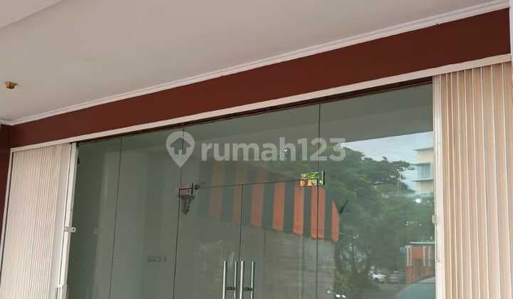 Ruko 2Lt di Taman Cemara di Harapan Indah Bekasi