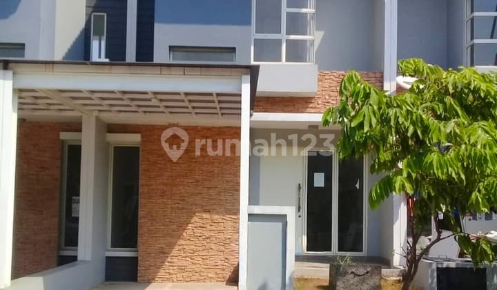 Ready-to-Occupy House in Vasana Harapan Indah 2 Cluster, Bekasi