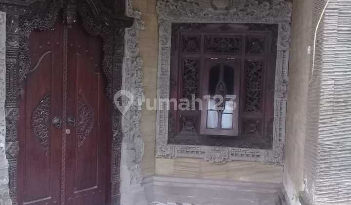 Jalan Raya Sesetan House in Denpasar City Center