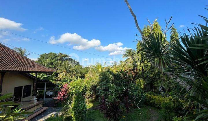 The land on Jl Shalya Blayu Marga is suitable for building a villa complex