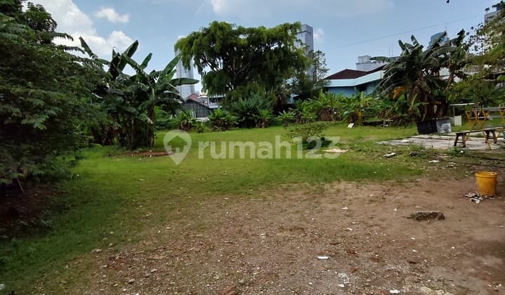 Jual Cepat Tanah Kebayoran Baru Lokasi Ramai Cocok Utk Usaha