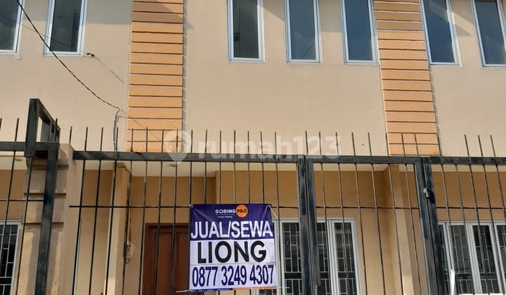 Disewakan/dijual Ruko Muara Karang