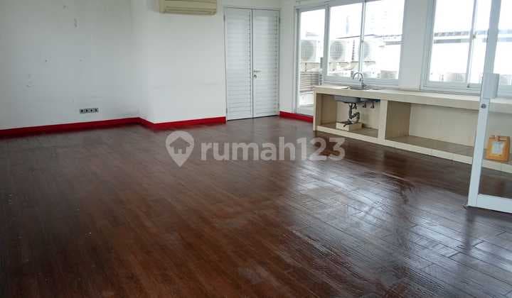 Dijual Rumah Pluit 4 Lantai Siap Huni Lokasi Nyaman