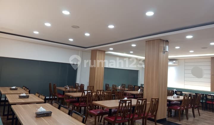 Disewakan Ruko Gandeng Dua 4 LT Muara Karang