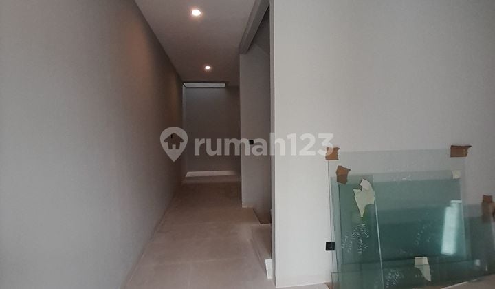 Jual Murah Rumah 4 LT Brand New Muara Karang