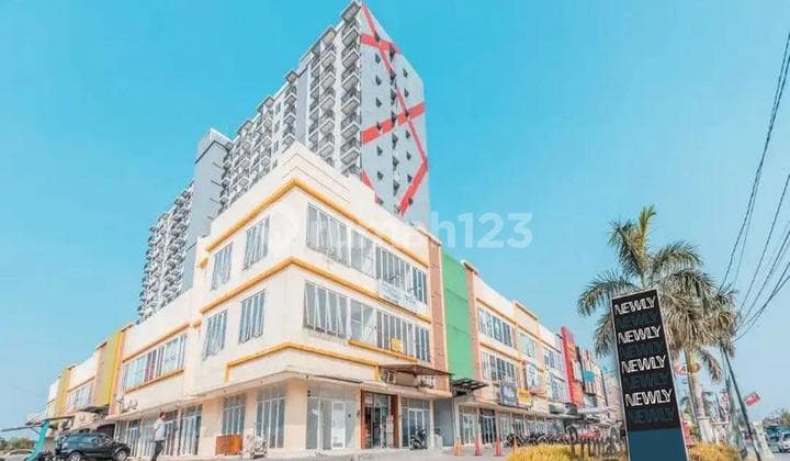 Dijual Apartemen Full Furnished, Siap Huni, Strategis Selangkah ke Summarecon Bekasi Apartemen 0 Kamar Tidur