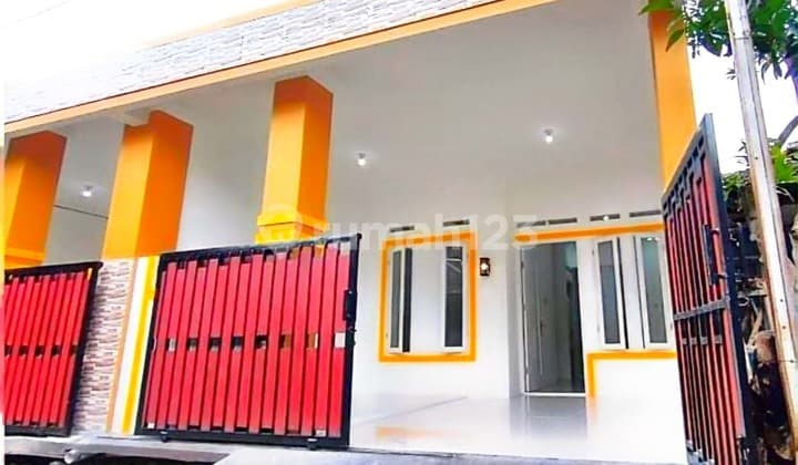 For Sale: House in Cibitung Area, Close to Toll Access, Mall, and School