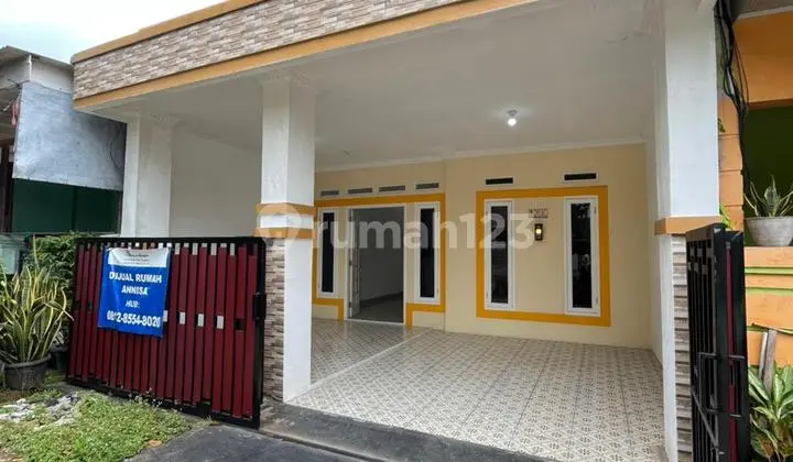 Cheap House for Sale, Bekasi Timur Regency Near Mall Access, Mustikajaya
