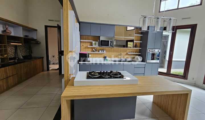 Btd Modern Hook 1lantai Taman Luas Kt4+1 Km2+1 4400w Car2gar2 Ac4 Tinggal Bawa Koper