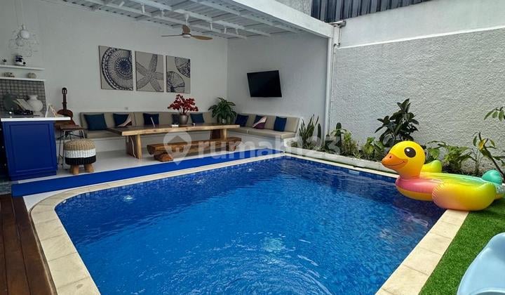 Lux Furnished Pool 3BR 200m² Newly Renovated