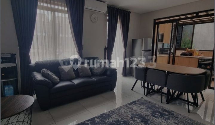 Hook Fully furnished 2 floors 3 bedrooms 2 bathrooms