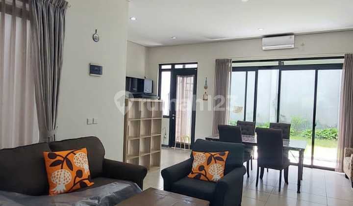 Modern 2lantai Furnished Kt3+1 Km2+1 Lt180 Lb130